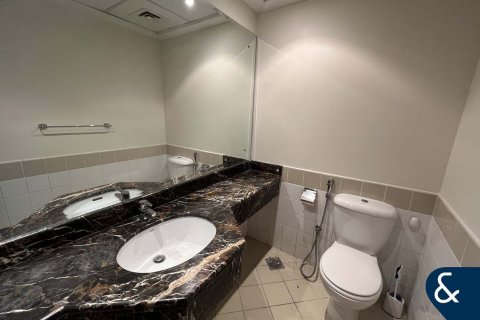 Arabian Ranches, Dubai, संयुक्त अरब अमीरात में विला, 4 बेडरूम, 291 वर्ग मीटर, संख्या 698180 - फ़ोटो 6