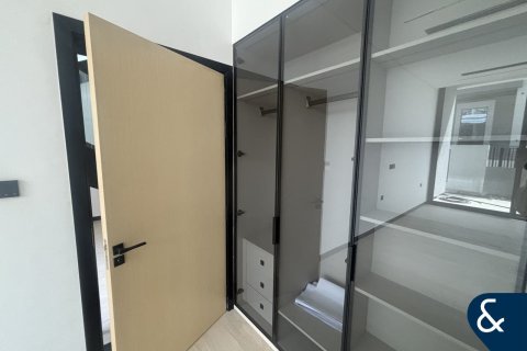Βίλα σε Al Furjan, Dubai, ΗΑΕ 5 υπνοδωμάτια, 600 τ.μ. Αρ. 698192 - φωτογραφία 13