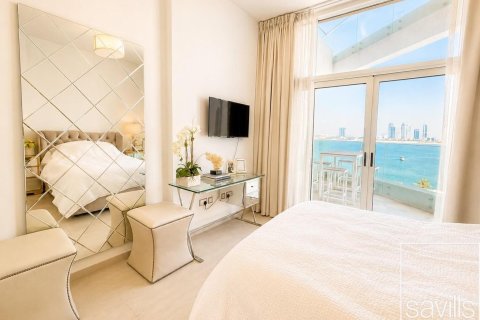 Appartement te huur in Palm Jumeirah, Dubai, VAE 2 slaapkamers, 126.72 vr.m., nr 747531 - foto 3
