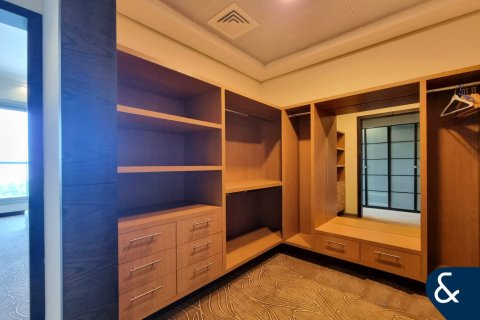 Müüa korter asukohaga Palm Jumeirah, Dubai, AÜE: 2 magamistoaga, 216 m² Nr 671145 - pilt 16