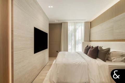 Vila u Jumeirah Islands, Dubai, UAE 5 spavaćih soba, 548 m2 Br. 671143 - fotografija 29