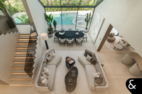 Vila u Jumeirah Islands, Dubai, UAE 5 spavaćih soba, 548 m2 Br. 671143 - fotografija 15