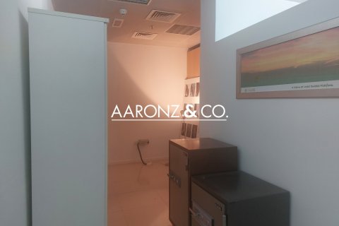 Toimisto Business Bay, Dubai, Arabiemiraatit 89 m2 № 695363 - kuva 18