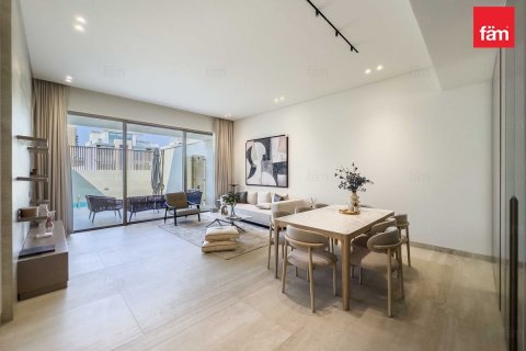 Вилла Дубай, БАӘ-да 2 жатын бөлмелер, 166.3 м² № 679192 - фото 2