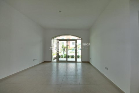 דירה למכירה ב Al Ghadeer, Abu Dhabi, איחוד האמירויות 1 חדר שינה, 61 מ"ר, מספר 731806 - תמונה 3
