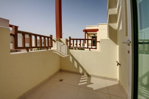 Apartment sa Al Ghadeer, Abu Dhabi, UAE 2 silid-tulugan, 98 sq.m. № 731805