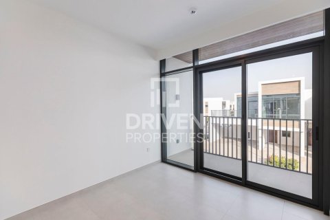 Vilă de închiriat în Arabian Ranches 3, Dubai, EAU 4 dormitoare, 143 mp.  №684544 - poză 12