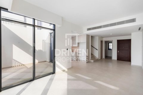 Vilă de închiriat în Arabian Ranches 3, Dubai, EAU 4 dormitoare, 143 mp.  №684544 - poză 5