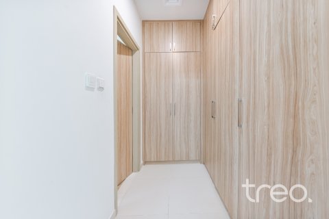 Villa en venta en Dubai Land, Dubai, EAU 4 dormitorios, 207.45 m2 № 758827 - foto 16