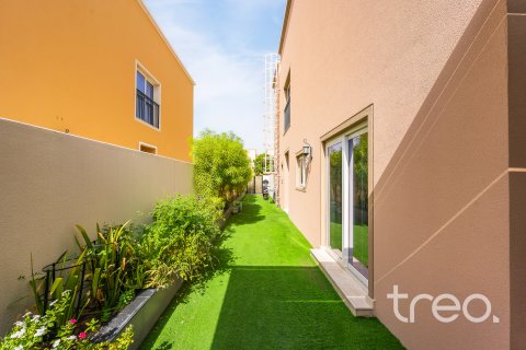 Villa en venta en Dubai Land, Dubai, EAU 4 dormitorios, 207.45 m2 № 758827 - foto 23