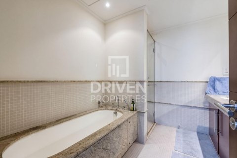 Διαμέρισμα σε Downtown Dubai (Downtown Burj Dubai), Dubai, ΗΑΕ 3 υπνοδωμάτια, 175.77 τ.μ. Αρ. 756264 - φωτογραφία 17