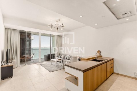 Apartment in Palm Jumeirah, Dubai, UAE 1 bedroom, 86.86 sq.m. № 756227 - photo 3