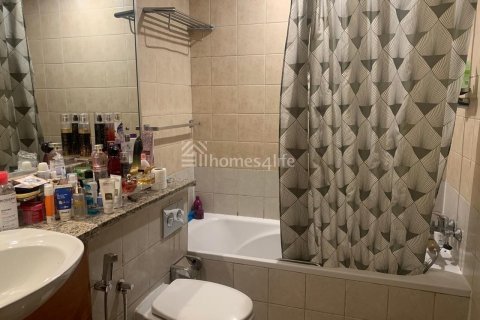 Apartamento para arrendamento em Greens, Dubai, EAU 2 quartos, 104 m2 № 719990 - foto 10