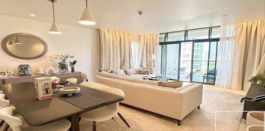 Apartament në The Hills, Dubai, Emiratet e Bashkuara Arabe 2 dhoma gjumi, 141.68 m2. № 747222