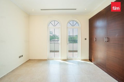 Vila v Jumeirah Park, Dubai, SAE 3 spálne, 680 m2 č. 682293 - Fotografia 11