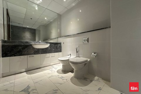 Appartement à louer à Business Bay, Dubai, EAU 2 chambres, 126.2 m2 № 669695 - photo 16