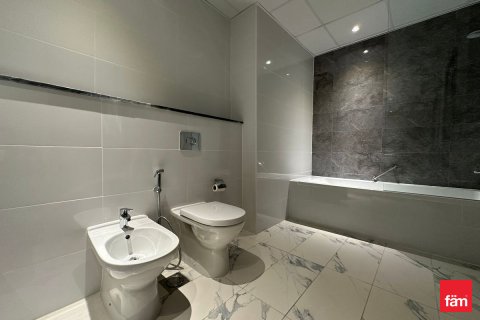 Appartement à louer à Business Bay, Dubai, EAU 2 chambres, 126.2 m2 № 669695 - photo 17