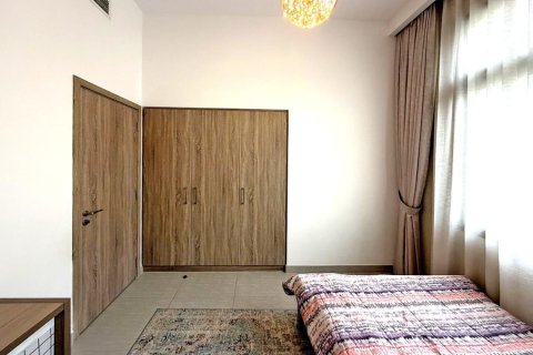 Apartmen di Town Square, Dubai, UAE 2 bilik tidur, 95 meter persegi № 700375 - foto 3