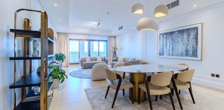 Wohnung in Palm Jumeirah, Dubai, VAE: 3 Schlafzimmer, 216.3 m2 Nr. 699054