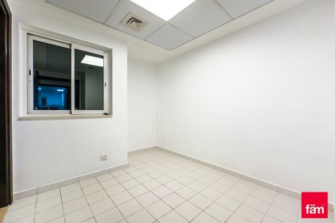 Apartment in Dubai, UAE 3 bedrooms, 241.6 sq.m. № 633645 - photo 17