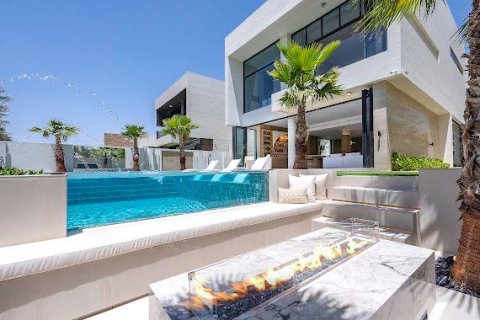 Vila u gradu DAMAC Hills (Akoya by DAMAC), Dubai, UAE 5 spavaće sobe, 724.64 m2 Br. 741013 - Slika 13