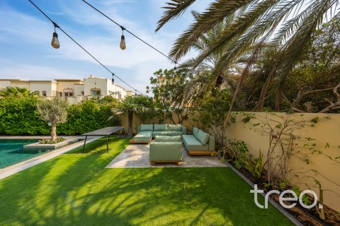 ویلا برای فروش در  Meadows، Dubai، امارات متحده عربی  4 خوابه ، 343.74 متر مربع ، شماره 741018 - تصویر 25