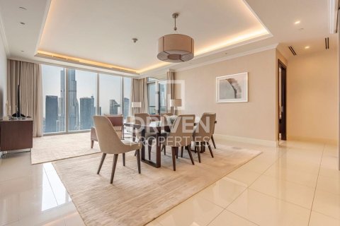 Apartman u Downtown Dubai (Downtown Burj Dubai), Dubai, UAE 3 spavaćih soba, 202.71 m2 Br. 768122 - fotografija 1