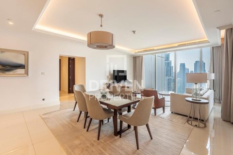 Apartman u Downtown Dubai (Downtown Burj Dubai), Dubai, UAE 3 spavaćih soba, 202.71 m2 Br. 768122 - fotografija 5