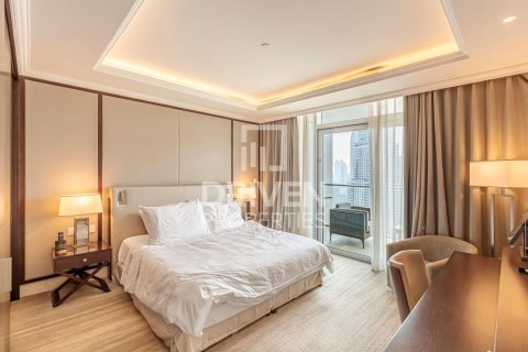 Apartman u Downtown Dubai (Downtown Burj Dubai), Dubai, UAE 3 spavaćih soba, 202.71 m2 Br. 768122 - fotografija 12