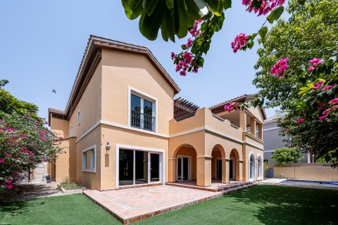 Villa The Villa, Dubaijā, AAE 5 istabas, 659.61 m2 Nr. 751149 - attēls 25