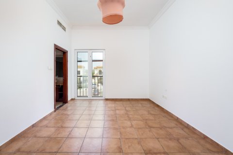 Villa The Villa, Dubaijā, AAE 5 istabas, 659.61 m2 Nr. 751149 - attēls 14