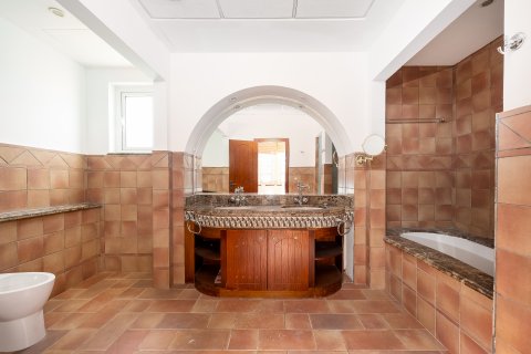 Villa The Villa, Dubaijā, AAE 5 istabas, 659.61 m2 Nr. 751149 - attēls 16