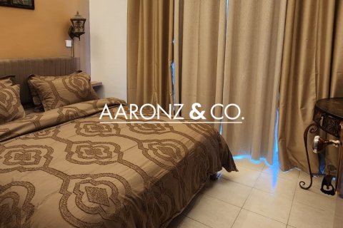 Appartement te koop in Jumeirah Lake Towers, Dubai, VAE 1 slaapkamer, 69.9 vr.m., nr 642400 - foto 6