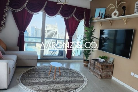 Appartement te koop in Jumeirah Lake Towers, Dubai, VAE 1 slaapkamer, 69.9 vr.m., nr 642400 - foto 2