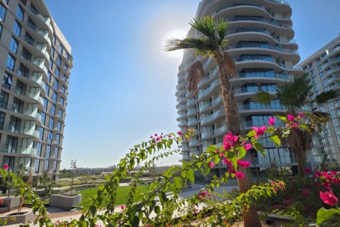 Apartment til salg i Ras Al Khaimah, UAE 1 soveværelse, 73 kvm № 734694 - foto 2