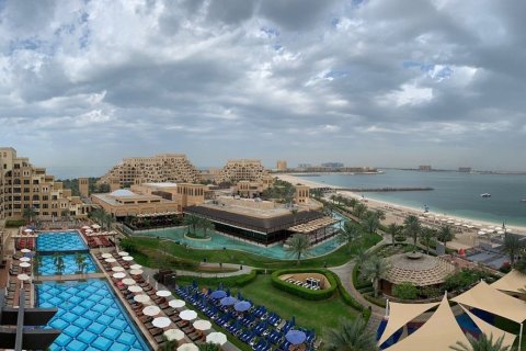Lägenhet till försäljning i Ras Al Khaimah, UAE 3 sovrum, 253 kvm Nr. 734695 - fotografi 4