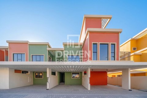 Maison de ville à louer à Damac Lagoons, Dubai, EAU 4 chambres, 144 m2 № 756796 - photo 1