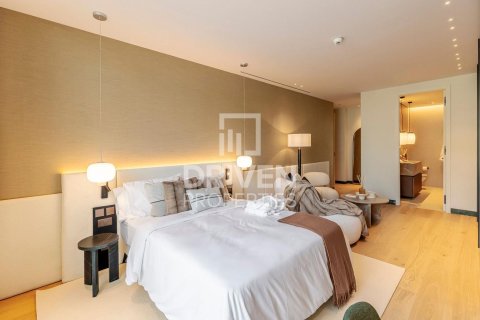 Apartament de închiriat în Al Wasl, Dubai, EAU 3 dormitoare, 366.78 mp.  №756795 - poză 13