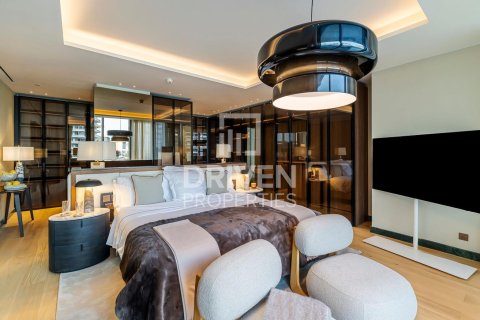 Apartament de închiriat în Al Wasl, Dubai, EAU 3 dormitoare, 366.78 mp.  №756795 - poză 11