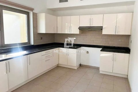 Radový dom v Meydan, Dubai, SAE 3 spálne, 235 m2 č. 664910 - Fotografia 1