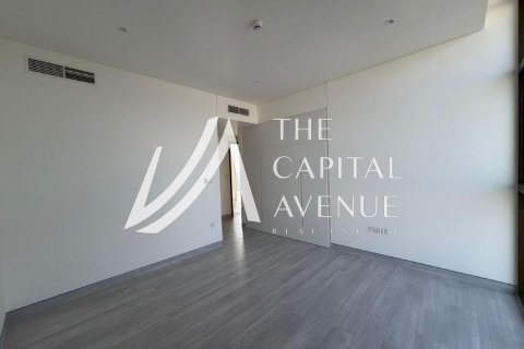 Villa te koop in Abu Dhabi, VAE 4 slaapkamers, 742 vr.m., nr 681354 - foto 7