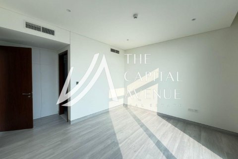 Villa te koop in Abu Dhabi, VAE 4 slaapkamers, 742 vr.m., nr 681354 - foto 9