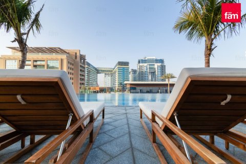 Apartment in Palm Jumeirah, Dubai, UAE 46.5 sq.m. № 697058 - photo 13