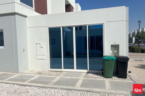 Casa urbana para arrendamento em Dubai, EAU 4 quartos, 230.4 m2 № 697061 - foto 13