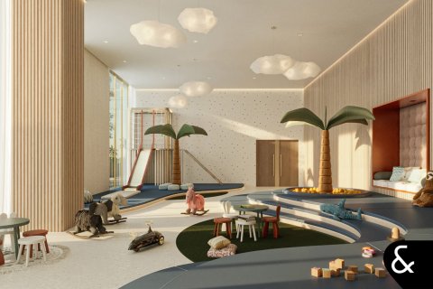 Apartment in Palm Jumeirah, Dubai, UAE 4 bedrooms, 607 sq.m. № 688614 - photo 16