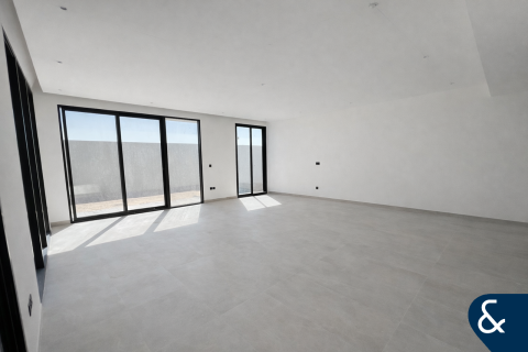 Villetta a schiera in vendita a Dubai Land, Dubai, EAU 3 camere da letto, 284 mq. № 688615 - foto 3