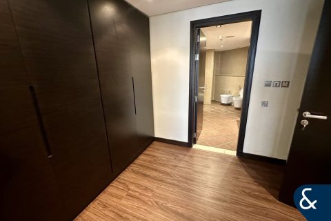 Apartment til salg i Palm Jumeirah, Dubai, UAE 2 soveværelser, 165 kvm № 688613 - foto 7