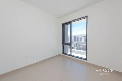Villa til leje i Dubai Hills Estate, Dubai, UAE 3 soveværelser, 211 kvm № 738403 - foto 12