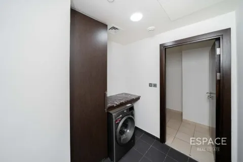 شقة للإيجار في مساكن شاطئ جميرا، دبي، الإمارات العربية المتحدة 4 غرفة نوم ، 288 متر مربع ، رقم 738404 - صورة 10