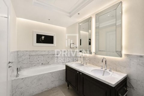 Appartement te huur in Downtown Dubai (Downtown Burj Dubai), Dubai, VAE 2 slaapkamers, 118.08 vr.m., nr 745672 - foto 15